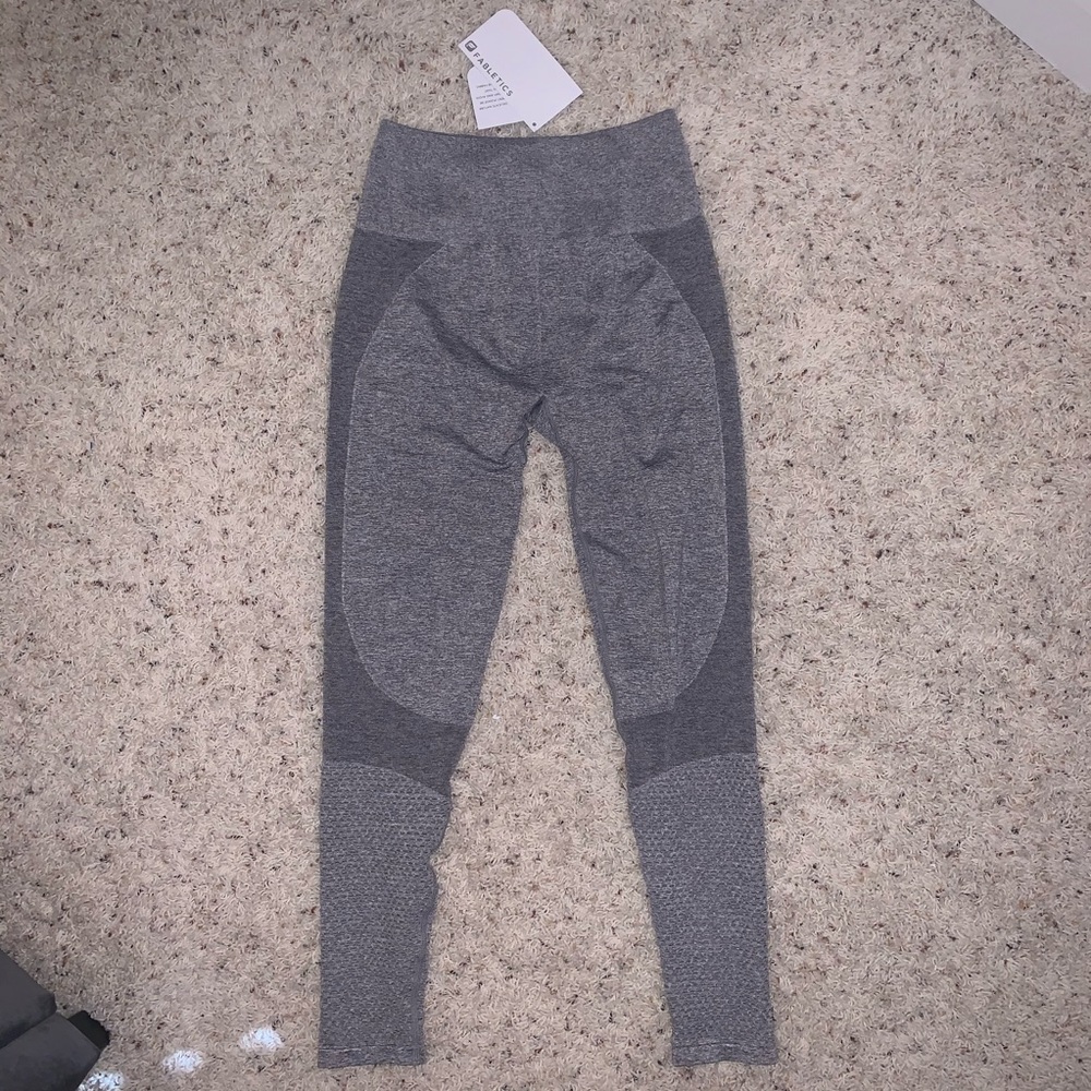 fabletics grey workout leggings
